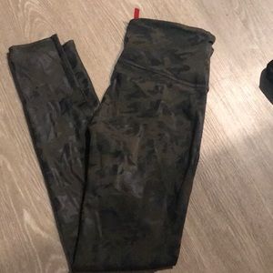 Brand new Spanx leggings!